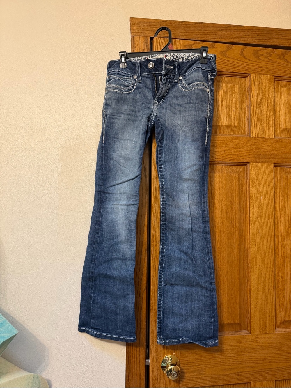 Ariat Women's Medium Wash Flared Jeans